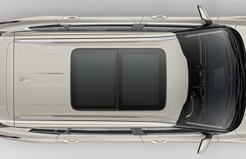 31.24cm (12.3)Curved Touchscreen Navigation