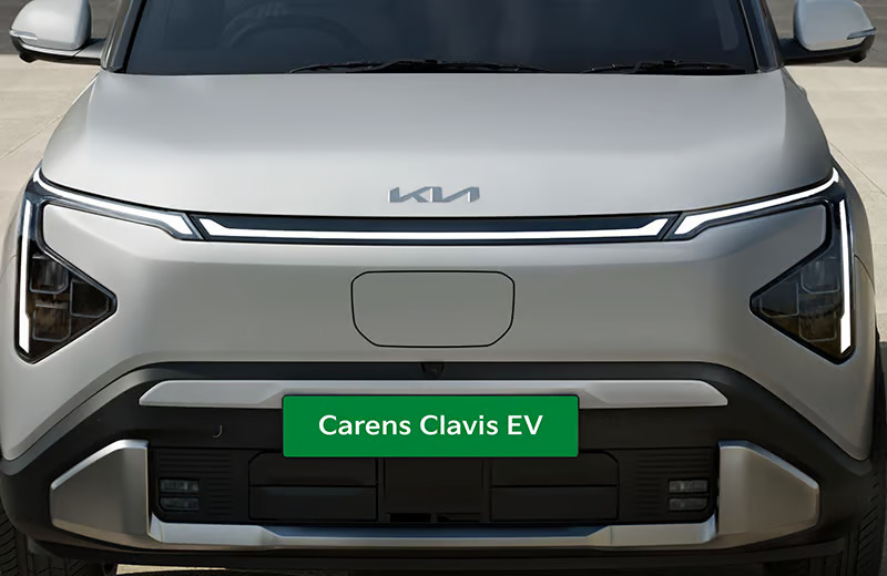 31.24cm (12.3)Curved Touchscreen Navigation
